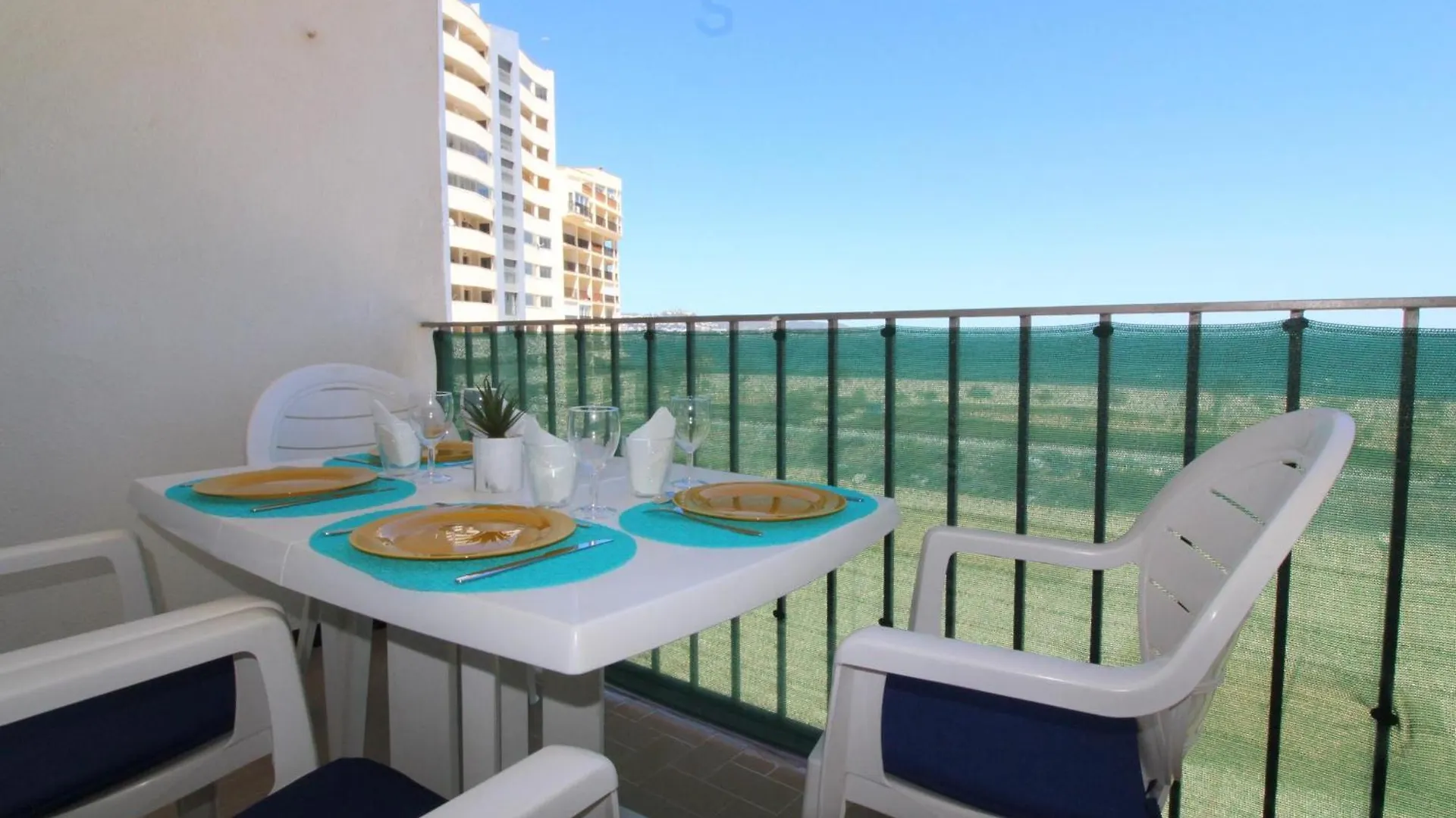 Апартаменты Estudio Cabina A 20M De La Playa Con Vistas Al Mar - Hisp-288-56 Эмпуриабрава