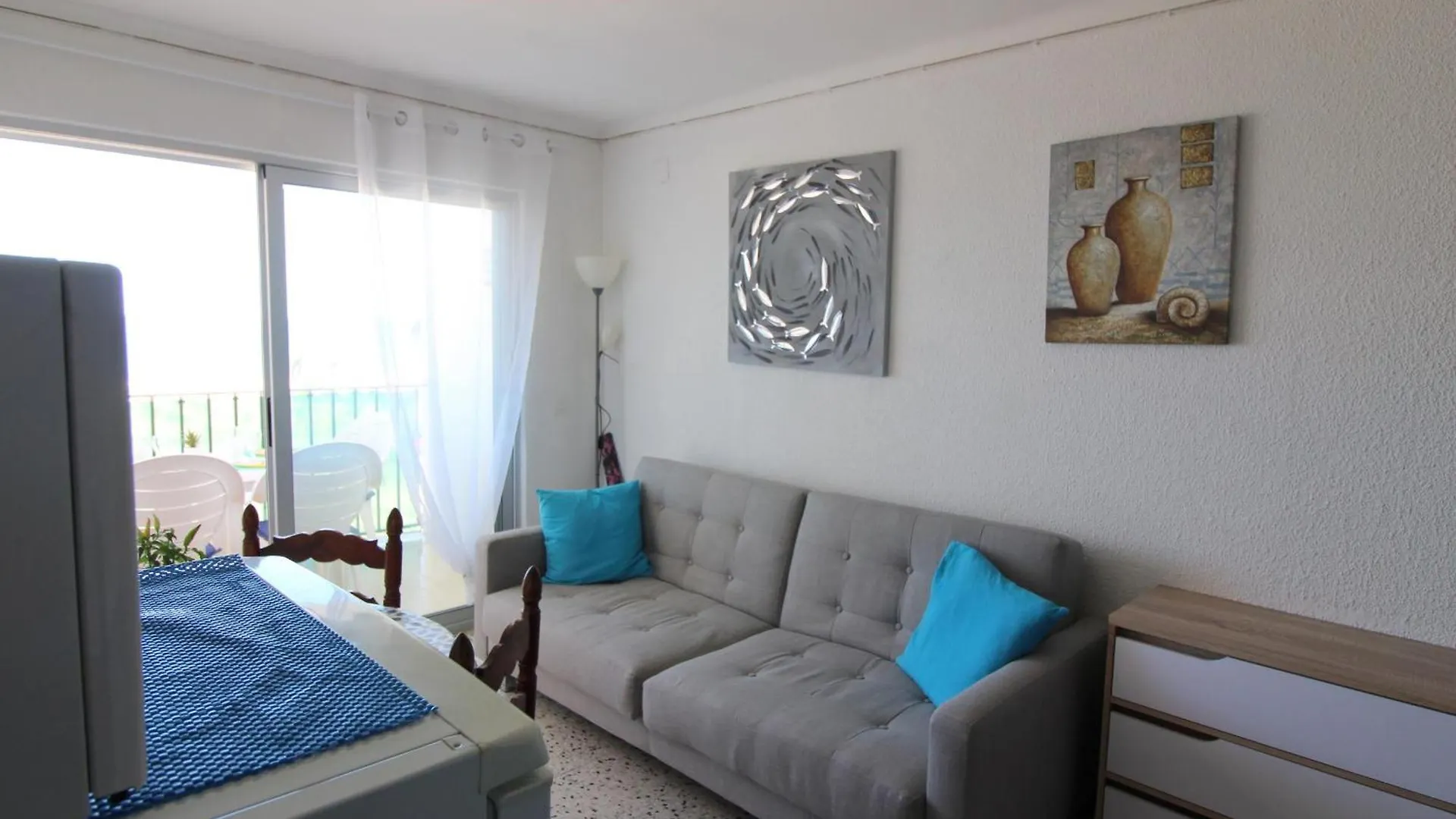 Апартаменты Estudio Cabina A 20M De La Playa Con Vistas Al Mar - Hisp-288-56 Эмпуриабрава